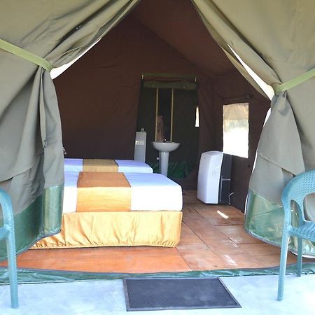 Wild Panthera Yala Tissamaharama Exterior photo